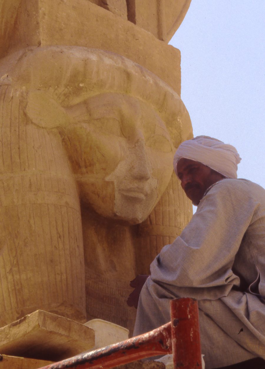 09 Luxur, Templo Hatshepsut Trabajando